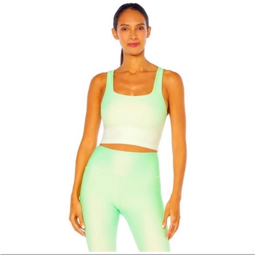 ✨NWT✨ Ellie Devin sports bra in green ash sz M (spring green!)